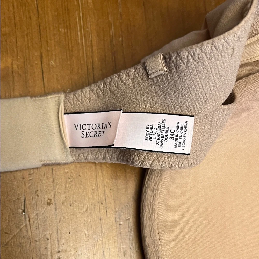 VS Body by Victoria convertible strapless bra, 34C - Picture 2 of 4